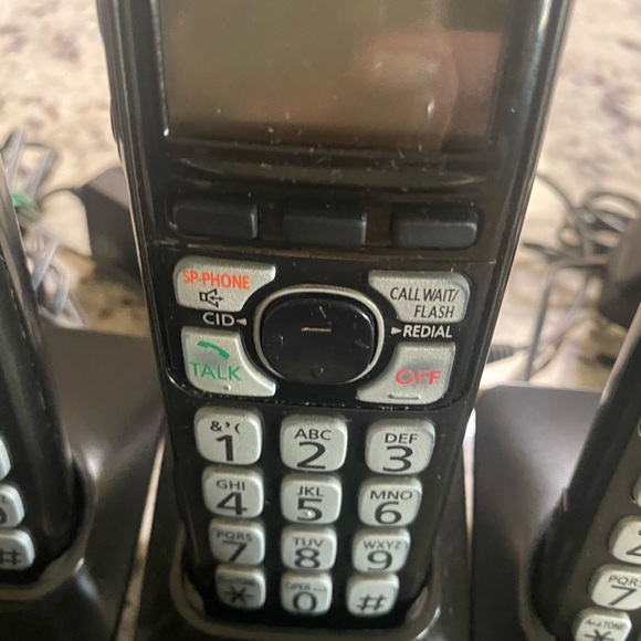 SOLD!!! Panasonic 6.0 Plus Model KX-TG4741 Cordless Phone and Answering Machine - Picture 11 of 11